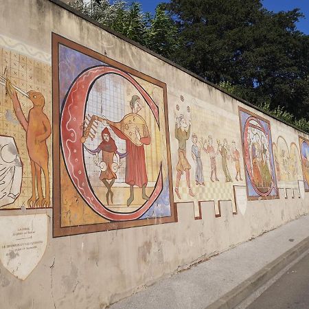 شقة Un Petit Coin De France : A Cote De La Cite Medievale قرقشونه المظهر الخارجي الصورة